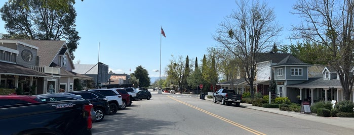 Los Olivos is one of Cities/Towns.