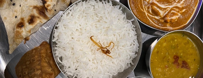 Curry's Culinária Indiana is one of Mariana : понравившиеся места.