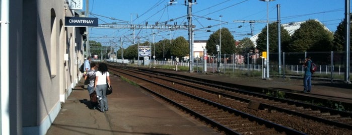 Gare SNCF de Chantenay is one of Nantes.