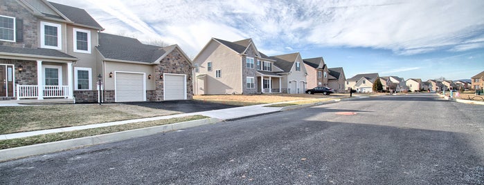Good Hope Farms South by McNaughton Homes is one of McNaughton Homes.