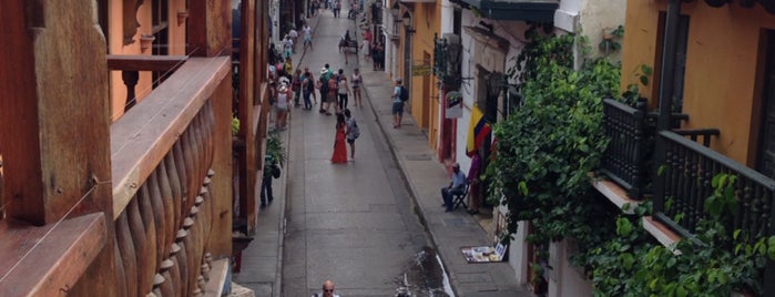 Centro Histórico de Cartagena / Ciudad Amurallada is one of Tempat yang Disukai Mickaël.