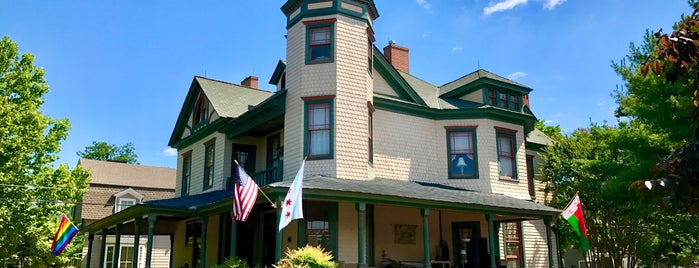 Hummingbird Inn is one of Maryland - 2.