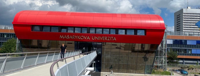 Univerzitní kampus Brno-Bohunice is one of Roadshow Miss Academia 2012.