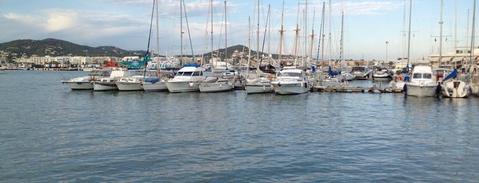 Club Nautico de Ibiza is one of Islas Baleares: Ibiza y Formentera.