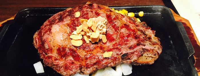 Ikinari Steak is one of Tempat yang Disukai 高井.