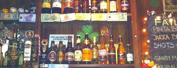 Clarke's Irish Bar is one of cba.