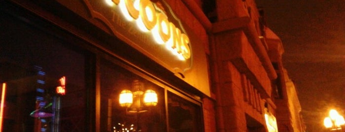 Tycoon's Zenith Alehouse is one of Locais curtidos por Lisa.