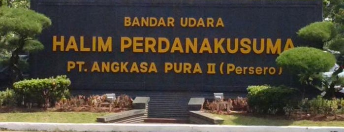 Halim Perdana Kusuma International Airport (HLP) is one of Airport or Bandara Udara di Indonesia.