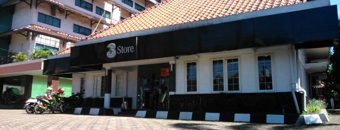 3 Store Bogor is one of Operator Telekomunikasi Indonesia.
