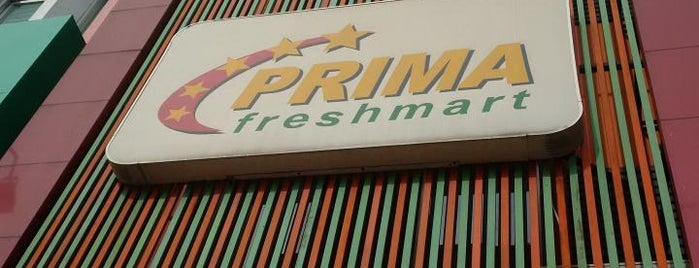Prima Freshmart Cabang Depok Kartini is one of Mall, Market, N Grocery.