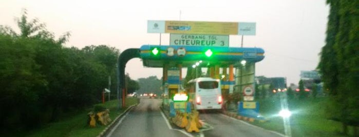 Gerbang Tol Citereup 3 is one of Toll Gates Rest Area.
