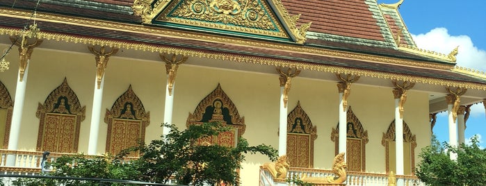 Wat Kanteyaram Khmer Buddhist Temple is one of Tempat yang Disukai Jonathan.