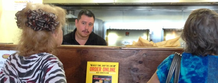 Dickeys Barbeque Pit is one of David’s Liked Places.
