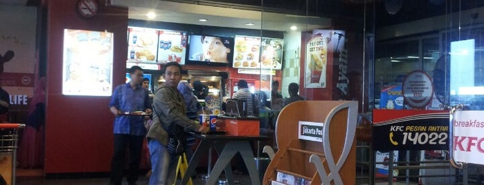 KFC is one of Soekarno-Hatta International Airport..