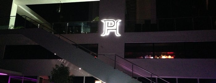 Penthouze is one of Pune NightLife.