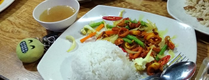 Restoran Choa Phraya Tom Yam is one of Makan @ Melaka/N9/Johor,MY #13.
