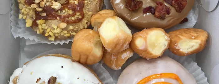 Donut Hub is one of Restaurants to Try - OC.