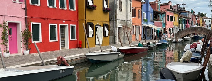 Isola di Burano is one of Venice/Veneto.