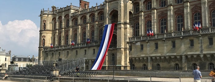 Parc du Château de Saint-Germain-en-Laye is one of Île-de-France.