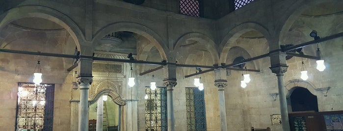 Al Selehdar Mosque is one of Kimmie's Saved Places.