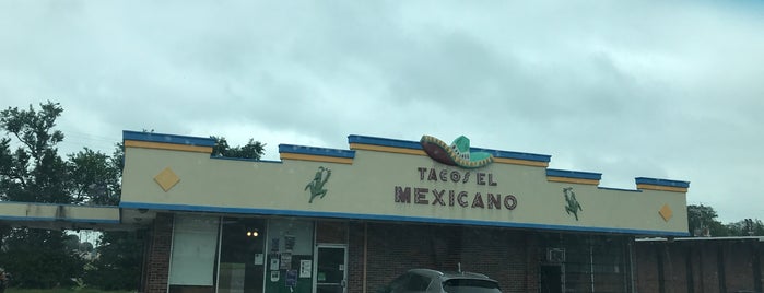 Tacos El Mexicano is one of Carly'ın Kaydettiği Mekanlar.