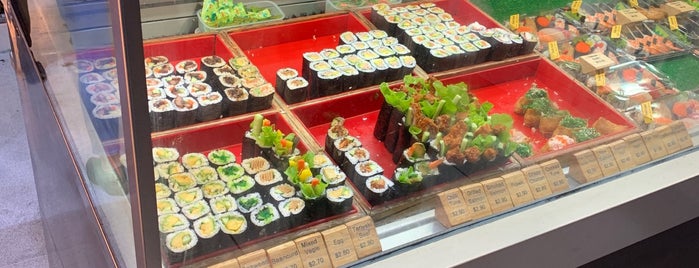 Tower Sushi is one of Foodie Tour! S-Z.