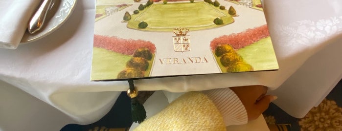Veranda is one of Como Este?.