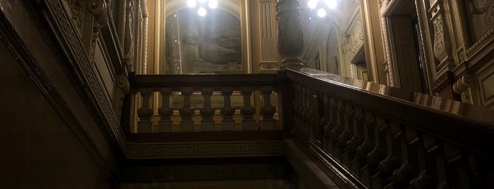 Palazzo Castiglioni is one of I Palazzi di Milano.