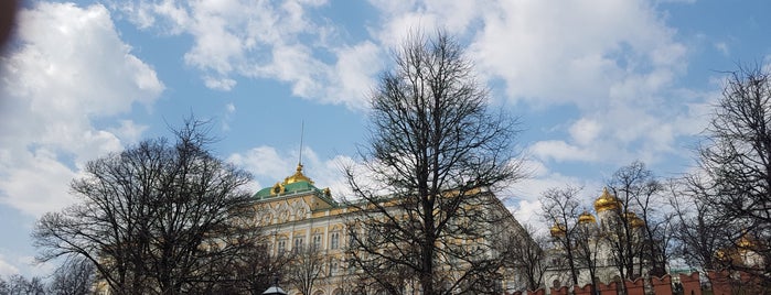 Потешный дворец is one of Усадьбы и дворцы и доходные дома  Москвы.