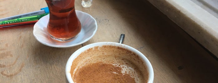Şam Kahvesi is one of Cafeler.