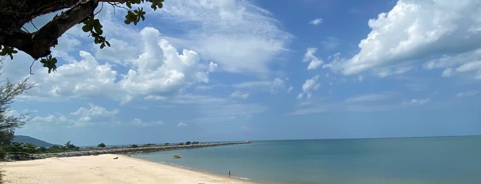 หาดหินงาม is one of เมืองนคร.