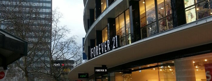 Forever 21 is one of berlin <3.