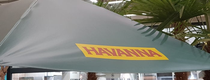Havanna Café is one of Tempat yang Disukai Eduardo.