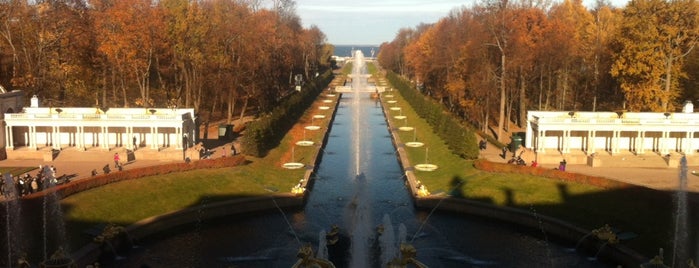 Peterhof Museum Reserve is one of Населённые пункты.