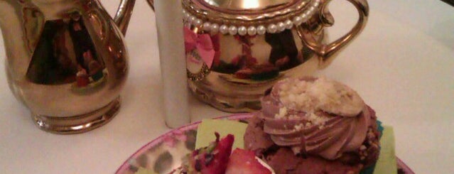 MoMade Cupcakes is one of Lieux qui ont plu à ™Catherine.