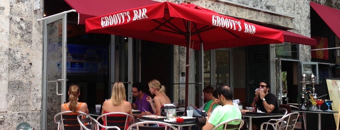 Groovy's Pizza is one of Lugares favoritos de E.