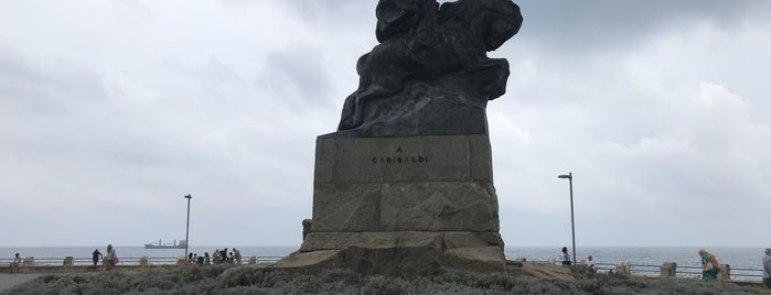 Monumento a Garibaldi is one of Italy 2015.