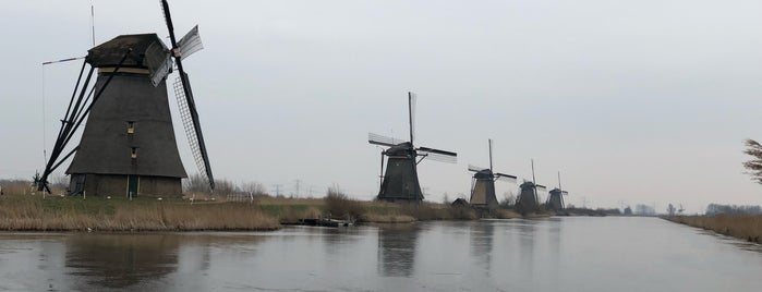 Nederwaard Molen No. 5 is one of Korhan'ın Beğendiği Mekanlar.