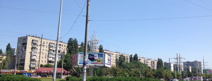 Площадь Независимости / Independence sq. is one of Orte, die Victoriiа gefallen.