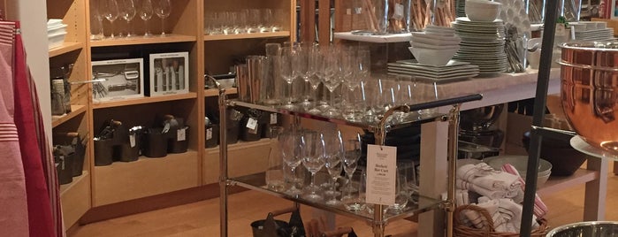 Williams-Sonoma is one of retail therapy.