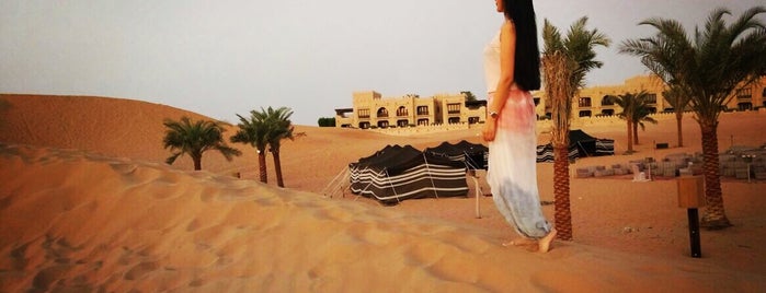 Qasr Al Sarab Desert Resort by Anantara is one of Unsortiert.