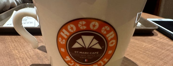 St. Marc Café is one of Lugares favoritos de Suan Pin.