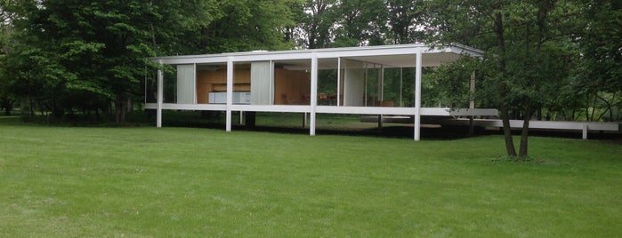 Farnsworth House is one of MURICA Road Trip.