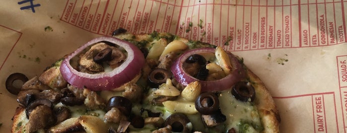 Mod Pizza is one of Bruce'nin Beğendiği Mekanlar.