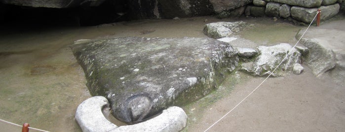 Templo del Cóndor is one of Perú.