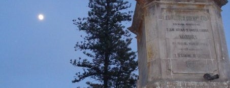 Plaza de Armas is one of QRO.