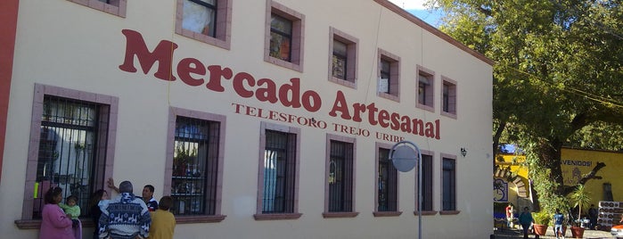 Mercado Artesanal Telésforo Trejo Uribe is one of QRO.
