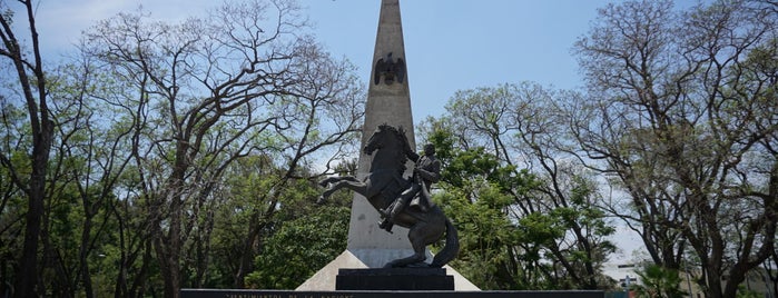 Monumento a José María Morelos is one of Esculturas & Monumentos @ GDL.