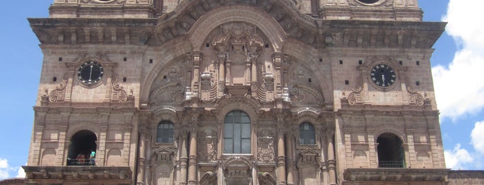 Iglesia de la Compañía de Jesús is one of Machu Picchu Não É Um Pokémon?.