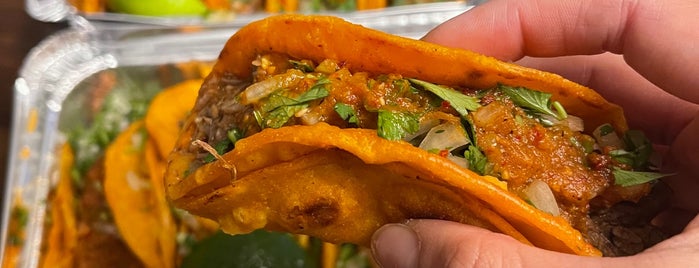 Birria-Landia Taco Truck is one of Desmond’s Liked Places.